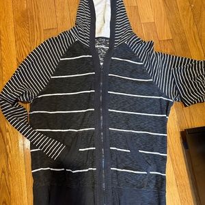 Mens Bar III Lightweight Zipper Up Size M